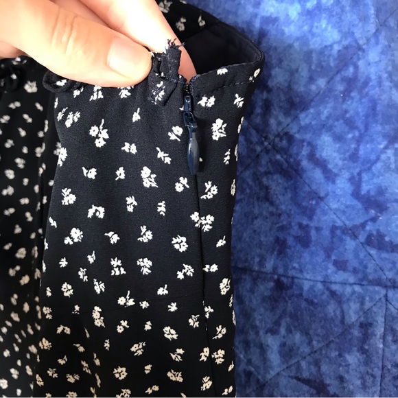 Oak + Fort navy and white print dress size large - Picture 9 of 15